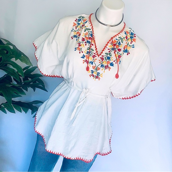 b l o o m :: Vintage 70s Floral Boho Embroidered Tunic - Picture 11 of 14